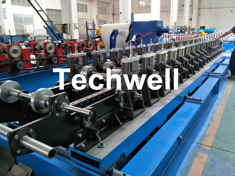 15 quilowatts que formam o poder do motor laminam a formação da máquina para produzir as folhas de aço do perfil da bandeja de cabo