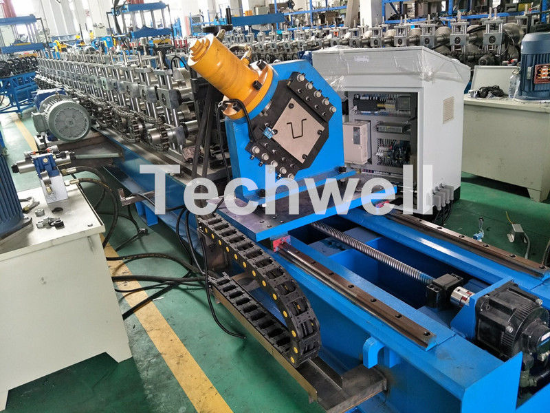 A coluna de guiamento que forma o perfil do chapéu da estrutura lamina a formação da máquina para o poder do motor 15KW