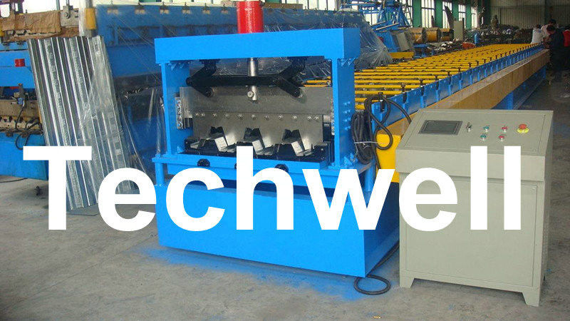 Do PLC de controlo de 4KW do sistema 0,8 - 1,2 de assoalho milímetro do rolo da plataforma que forma a máquina