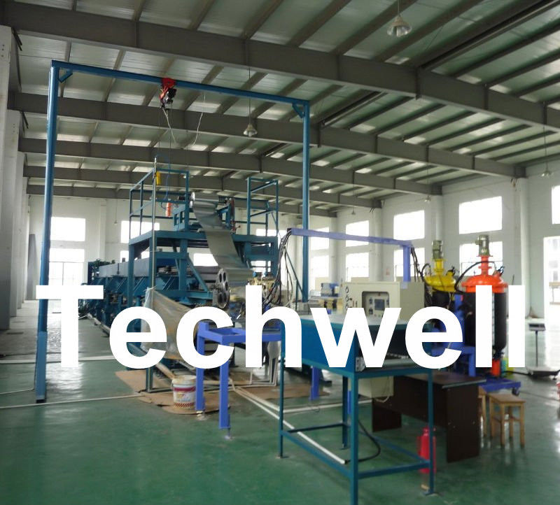 Máquina contínua automática do painel de sanduíche do plutônio para a casa da casa pré-fabricada, casa móvel TW-PU1000