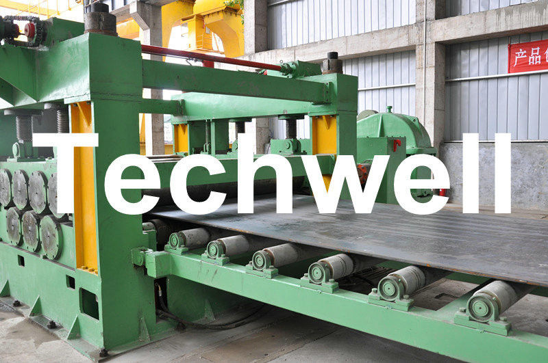 Máquina de corte horizontal do metal do corte de aço para cortar a bobina de aço no comprimento exigido